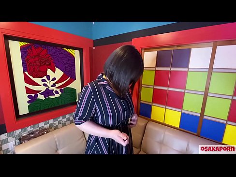 ❤️ جاپاني پياري وڏي سيني سان گڏ جنسي رانديڪن سان مشت زني ڪري ٿي ۽ هڪ orgasm آهي. هوءَ هڪ انٽرويو ۾ پنهنجي ڀوائتي تجربي بابت ڳالهائي ٿي. وڏيون چوڙيون ۽ وارن واري بلت زور سان روئي رهي آهي. اوساڪاپورن ❤️❌ تي sd.xxxtun.ru