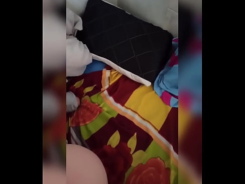 ❤️ منهنجي روم ميٽ گهر ۾ اڪيلي رهي ٿي ڇاڪاڻ ته هن جو مڙس موڪلن تي وڃي ٿو ۽ مان موقعو وٺان ٿو ته هن کي چوسان ۽ هن جي گدا کي کير سان ڀريان. ❤️❌ تي sd.xxxtun.ru